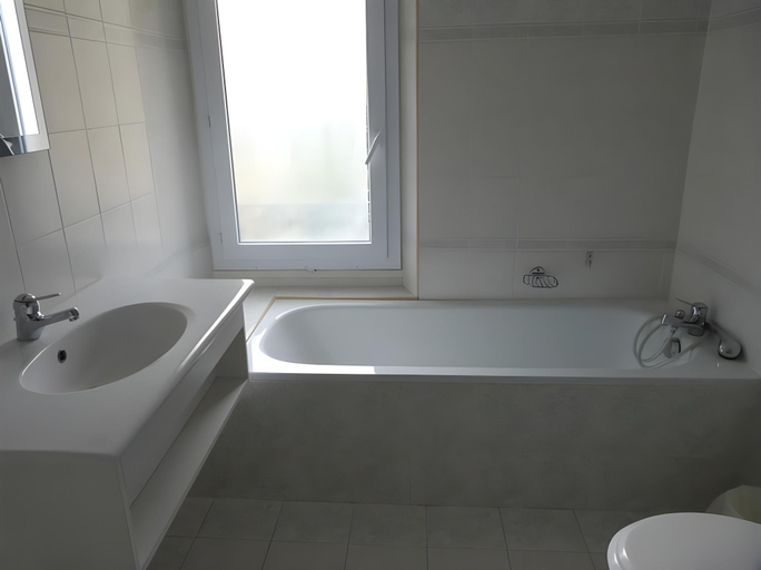 Bathroom 4, Hotel Restaurant Le Lachens, Var