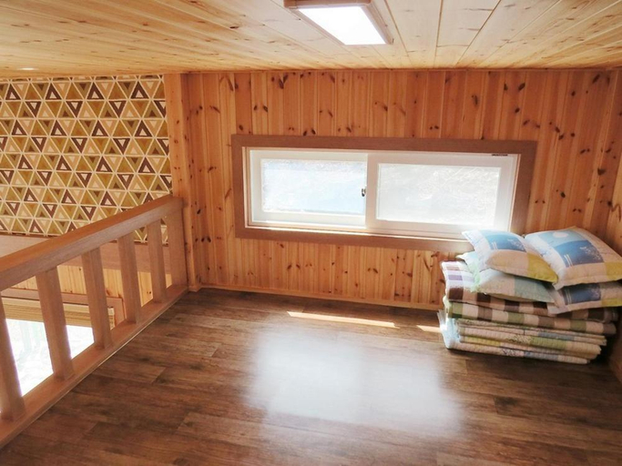 Bedroom 2, Ulsan Soho Attic Pension, Gyeongju
