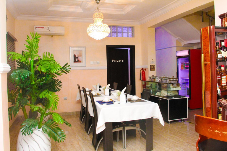 Food & Drinks 5, J Gibson Hotel, Eti-Osa