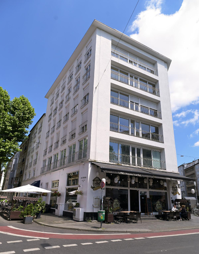 2, Victoria Apartments, Düsseldorf