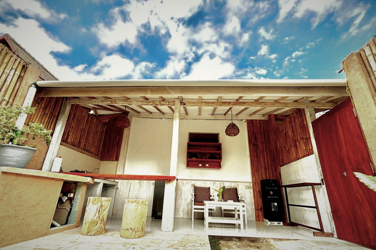 Exterior & Views 2, D'Gilian Bungalow, Lombok