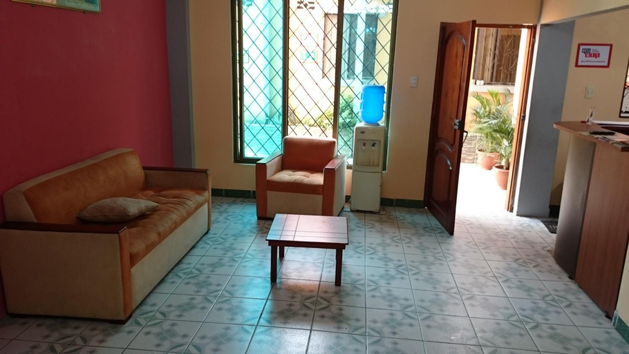 Public Area 2, Hotel Platinum Class, Lago Agrio