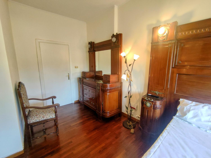 Bedroom 2, Double- Room Basilica San Paolo, Roma