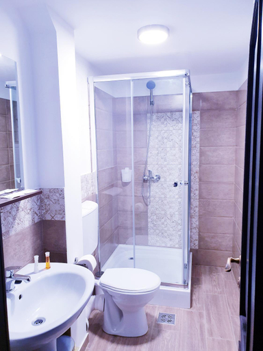 Bathroom, Pensiunea Aida, Gura Humorului