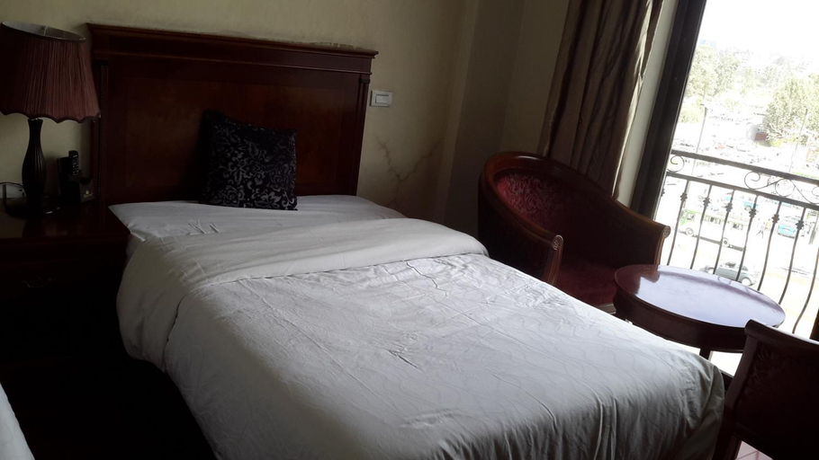 Others 2, FT Hotel, Addis Abeba
