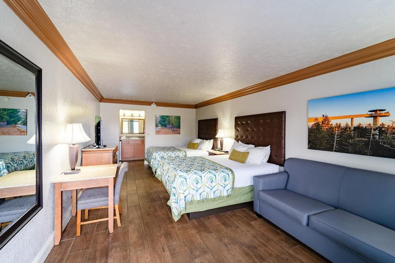 Bedroom 3, Accommodations By Willow Brook Lodge, Sevier
