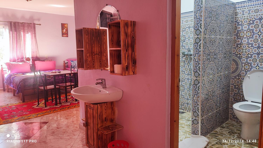 Others 5, Maison Touria, Azilal