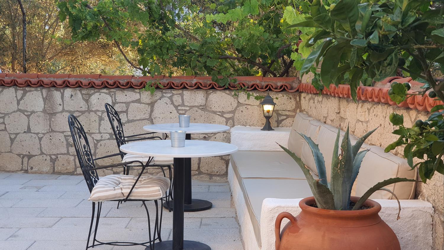 Others 2, Adelfia Hotel, Çeşme