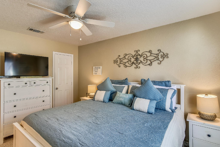 Bedroom 2, Pirates Treasure, Galveston