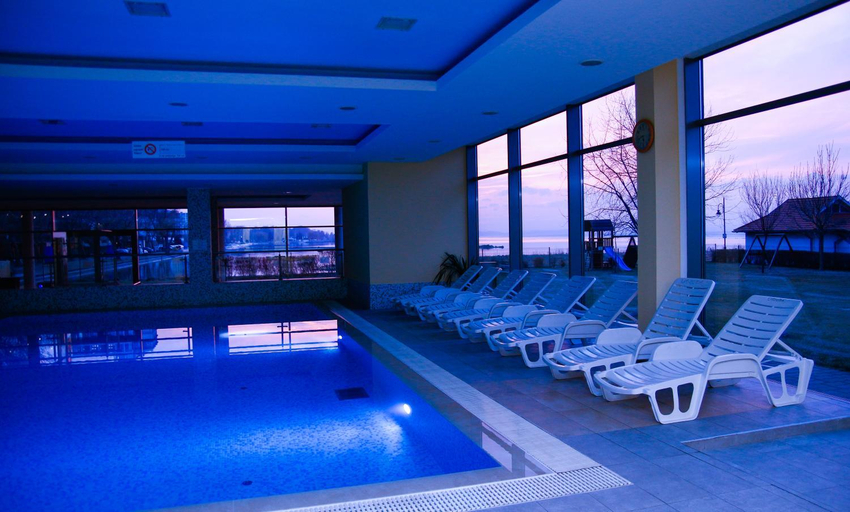 Others 2, Club 218 Panorama Apartman, Siófok