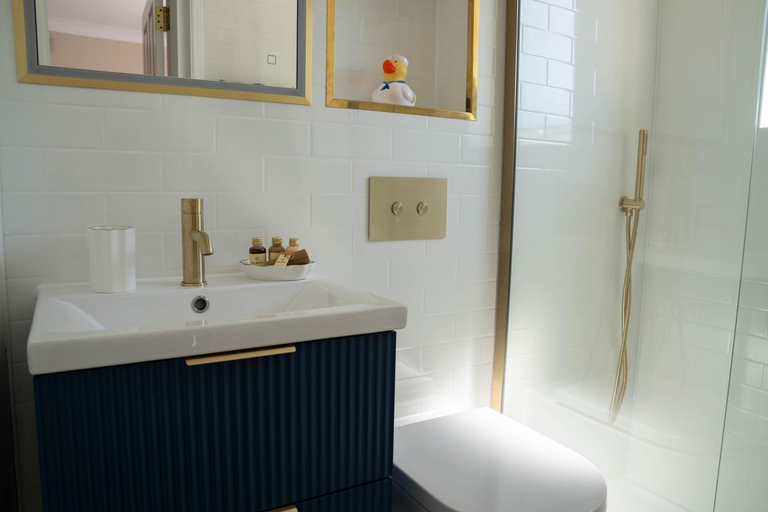 Bathroom 3, Chevrons Living, Hampshire