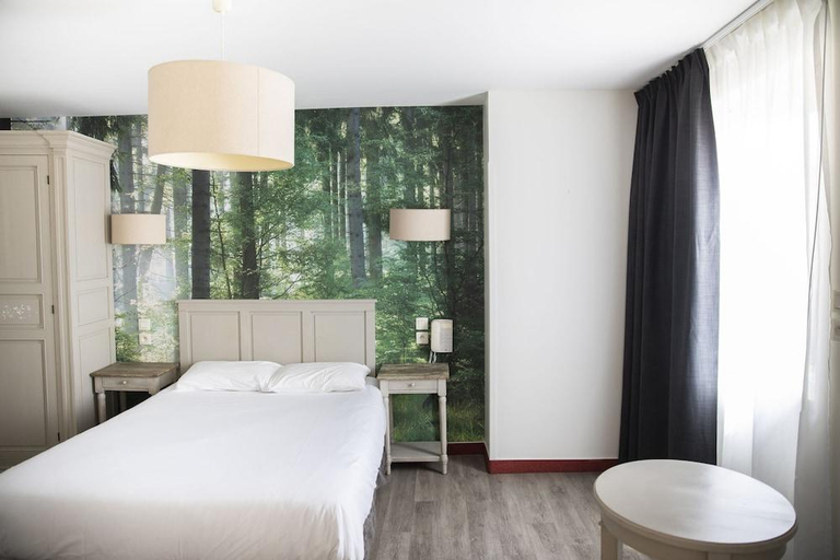 Bedroom 3, Hotel Bleu de Mer, Gironde
