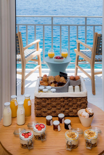 Food & Drinks 2, Anaya Suites, South Aegean