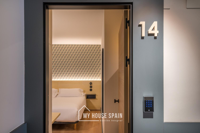 Bathroom 5, Novarooms by MyHouseSpain, Asturias