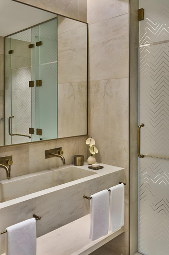 Bathroom 4, ERTH Hotel., Abu Dhabi City
