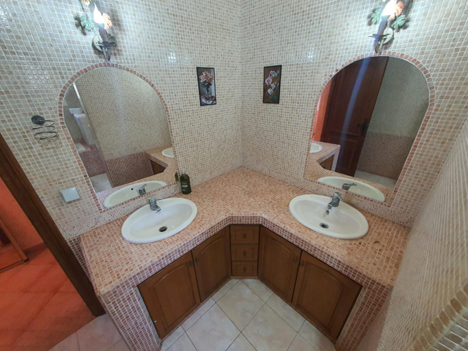 Bathroom 3, Lara House 3, Agadir-Ida ou Tanane