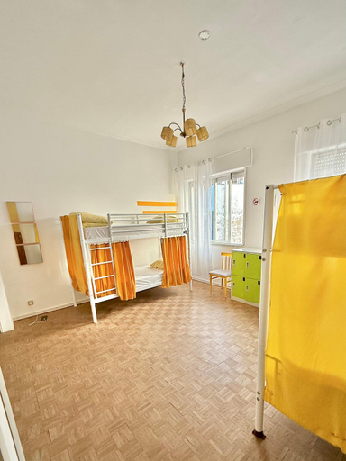 Others 4, Barao 35 Guest House, Braga