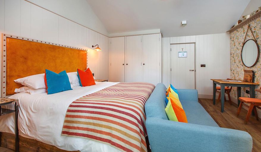 Bedroom 4, The Pigs, Norfolk