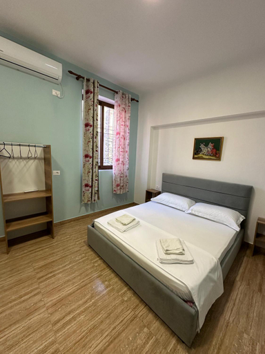 Others 4, Las Palmas Guesthouse, Shkodrës