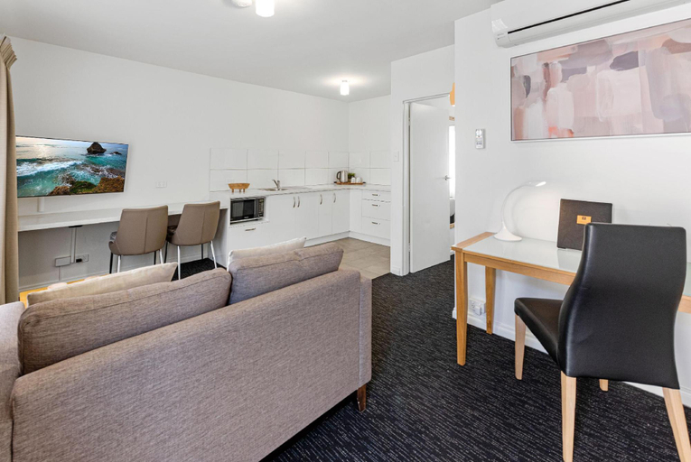 Others 3, Fawkner Executive Suites & Serviced Apartments, Melbourne
