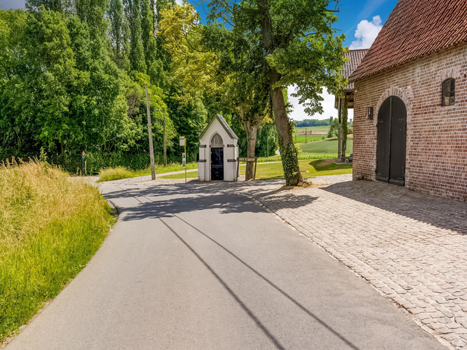 Others 4, Peaceful Getaway with Spa, Avelgem, West-Vlaanderen