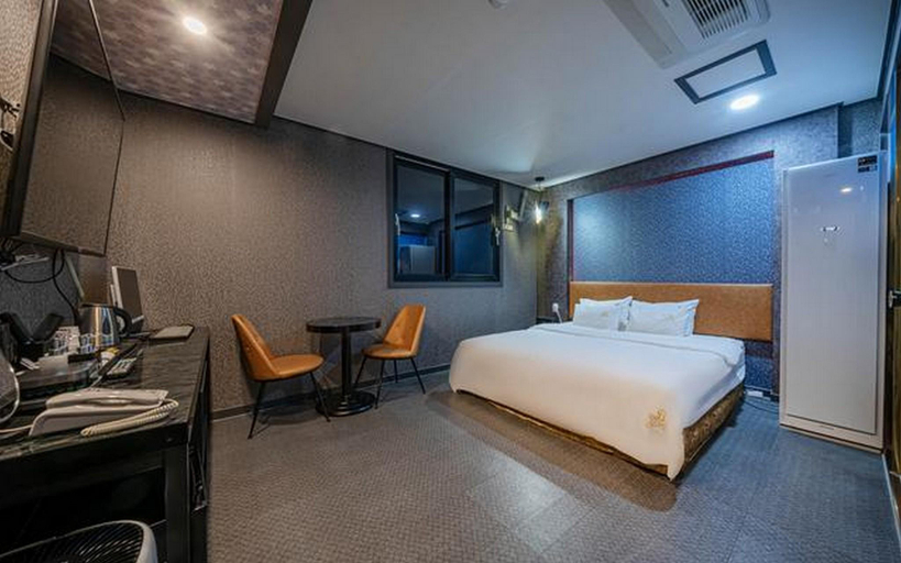 Bedroom 4, Ulsan Jinjang-dong Boston, Buk