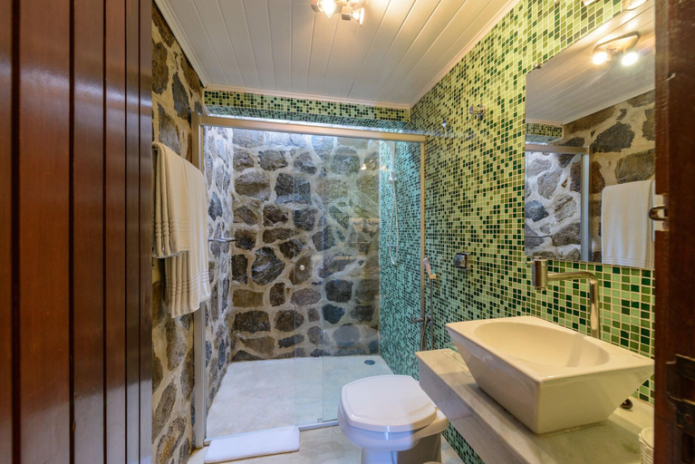 Bathroom 5, Barra do Piuva Porto, São Sebastião