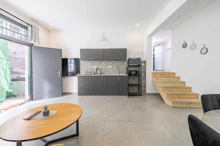 5, OurPlace Abulafya LIving