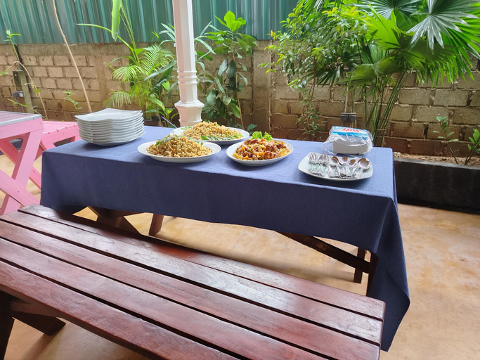 Food & Drinks 4, Windy's Leisure Villa, Katana