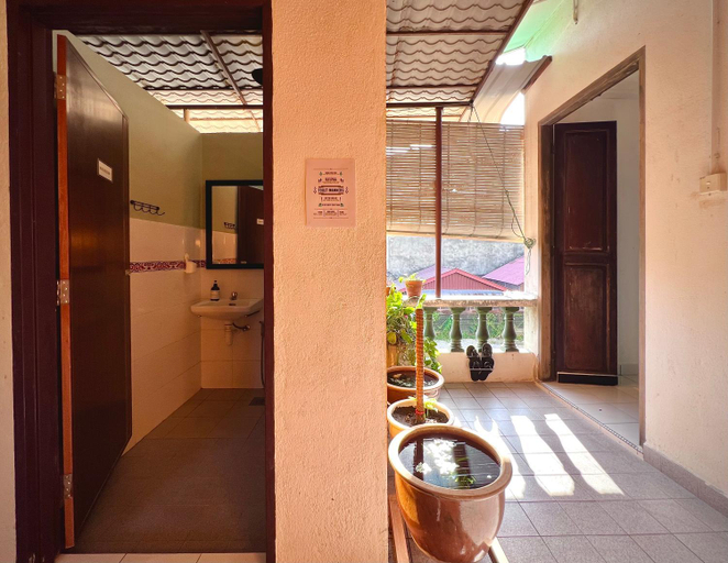 Bathroom 2, CHCH by LEJU, Malacca City