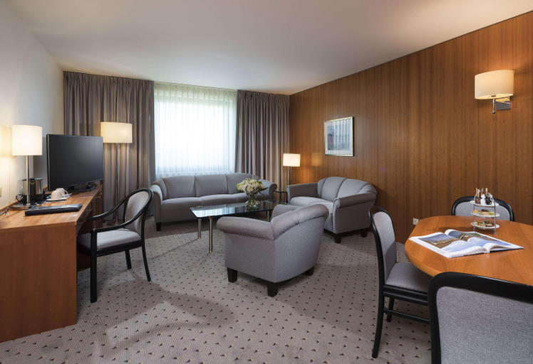 Bedroom 4, Maritim Airport Hotel Hannover, Region Hannover