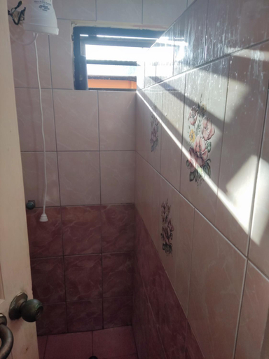 Bathroom 2, Preferred Place