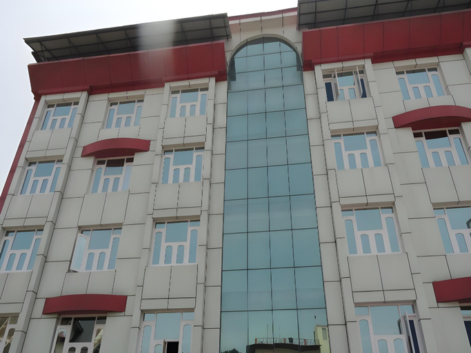 Exterior & Views 1, Hotel Snow Palace, Srinagar