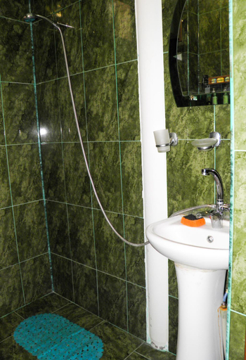 Others 5, Gio's Home, Tskaltubo