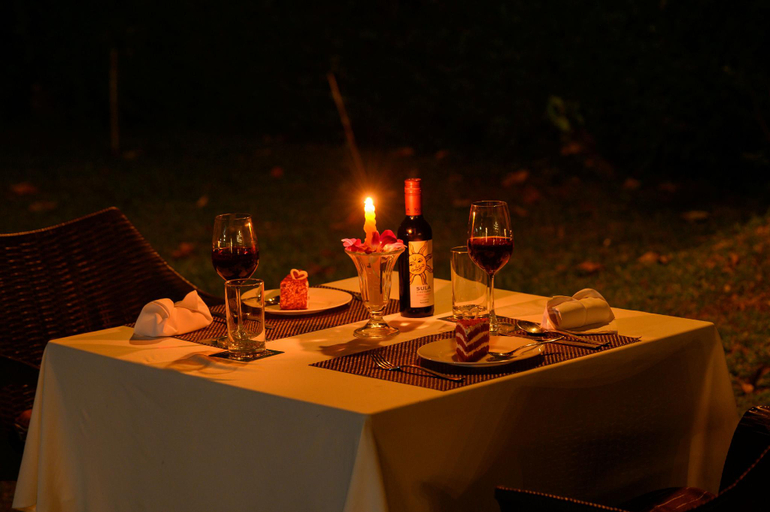 Food & Drinks 5, Hotel Sinclairs Retreat Dooars, Jalpaiguri