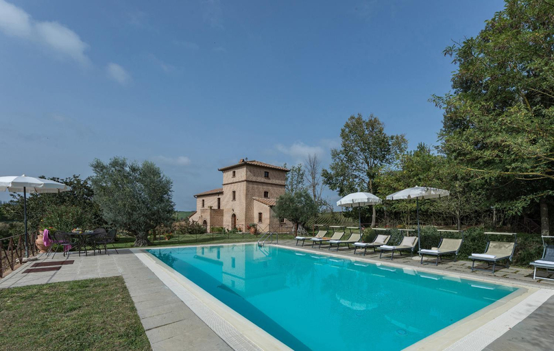 Sport & Beauty, Casale Cinque Valli 8, Arezzo