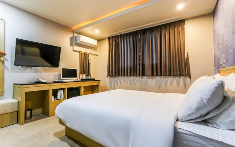 Bedroom 2, Aliba Hotel, Jeju