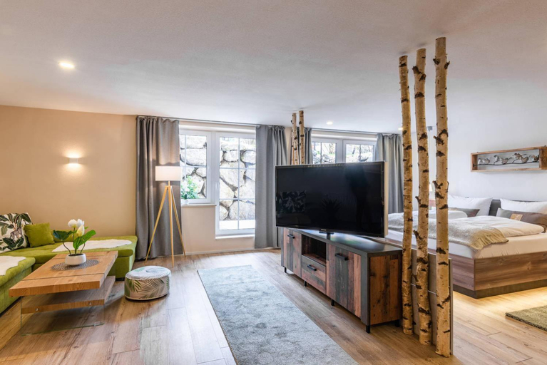 Bedroom 2, Das Maximilian - Feines Landhotel am Schliersee, Miesbach