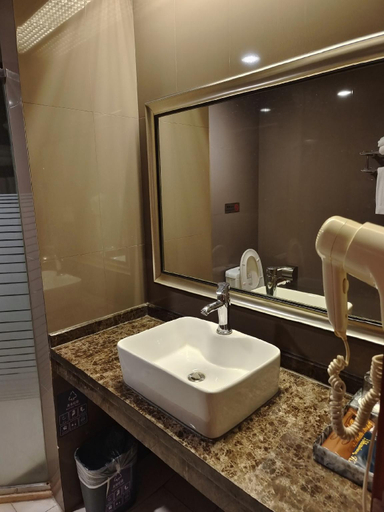 Bathroom 3, James Joyce Coffetel Hotel Guangzhou Xiaoping Metro Station, Guangzhou