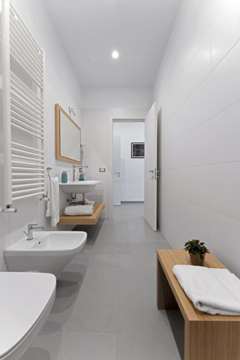 Others 3, HSuites Luxury B&B, Napoli