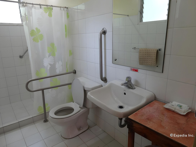 Bathroom 4, Eden Nature Park and Resort, Davao City