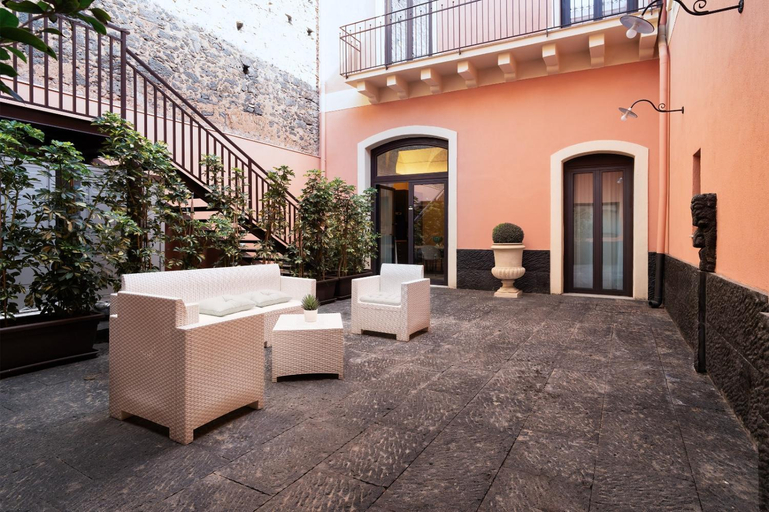 Exterior & Views 2, Archimedes suites, Catania