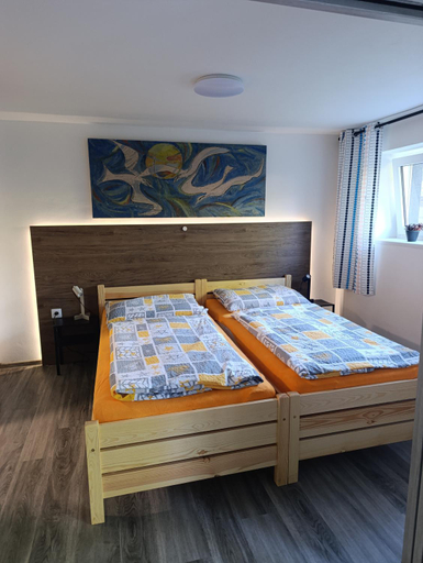 Bedroom 2, Penzion Masek, Cheb