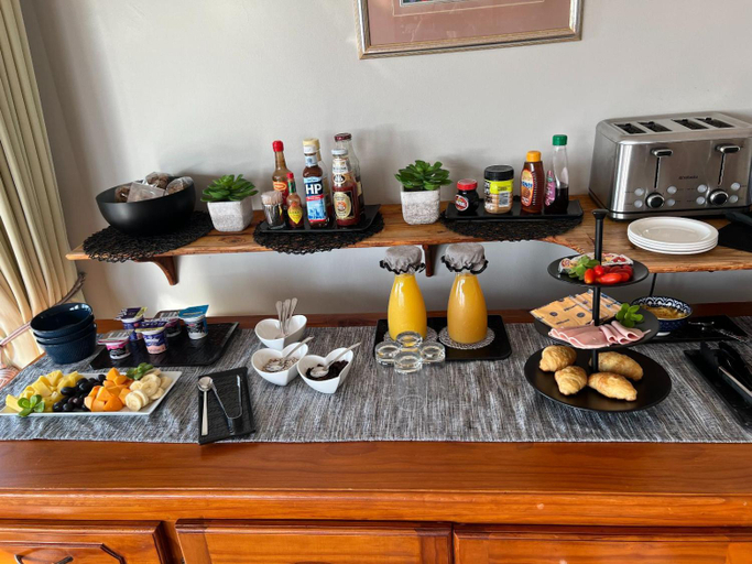 Food & Drinks, Benri B&B & Self-Catering, Buffalo City