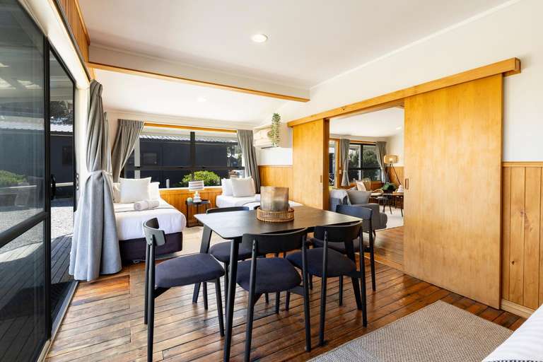Food & Drinks 4, Punakaiki Beachfront Motels, Buller