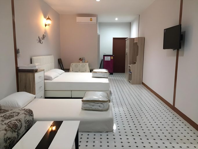 Bedroom, Tamruethai house, San Sai