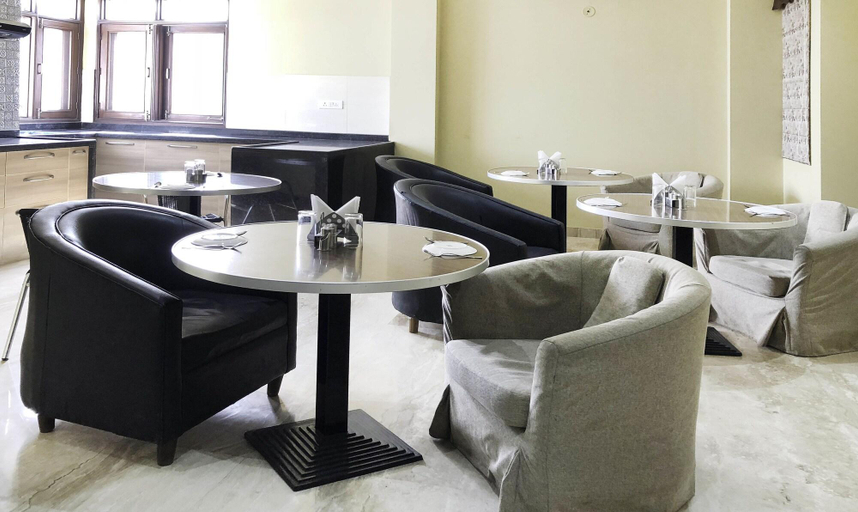 Food & Drinks 5, Treebo The Anchorage Malviya Nagar, Jaipur