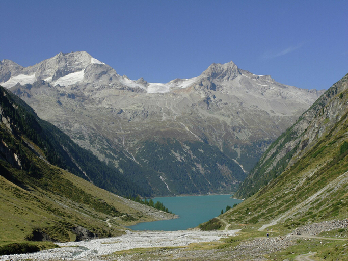 Others 3, Flat near the ski area in Mayrhofen, Schwaz