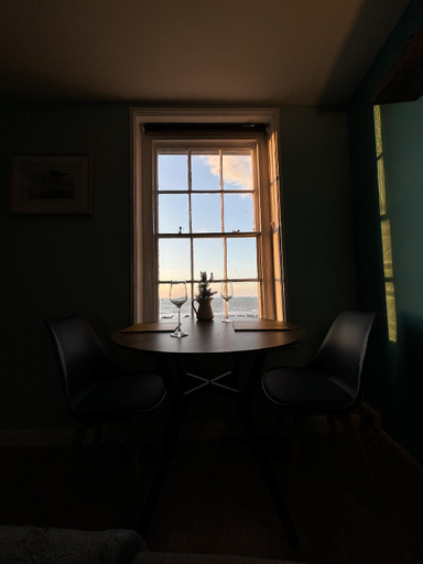 Others 5, Fort Cresent Sea View Apartment, Kent