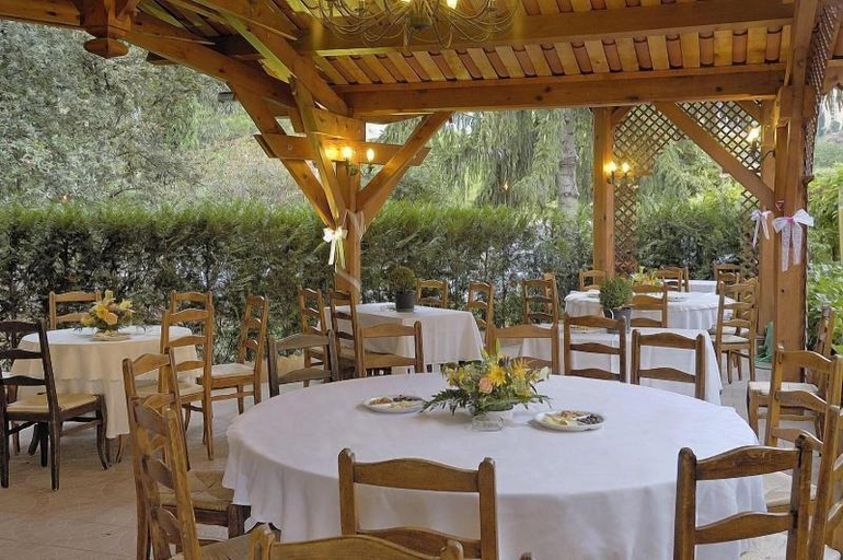 Food & Drinks 5, Hôtel Lou Castelet, Alpes-Maritimes